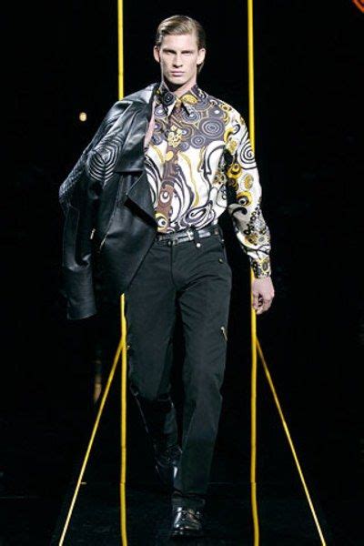 versace men 2005|Versace Fall 2005 Menswear .